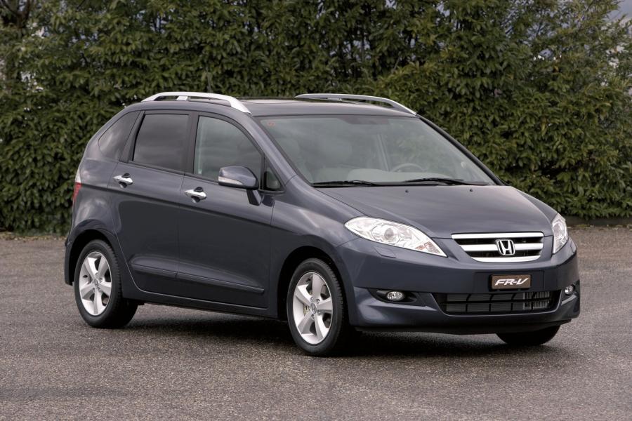  Honda FR-V 2004 года  (фото 25 из 30)